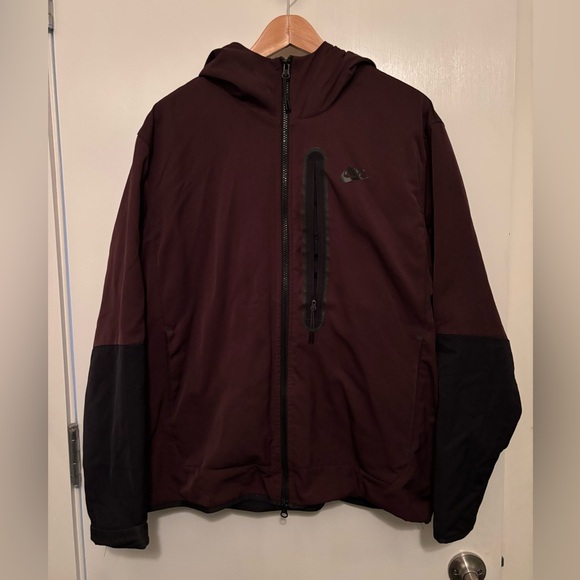 Nike Burgundy/Black windbreaker style spring jacket size large - Picture 1 of 5
